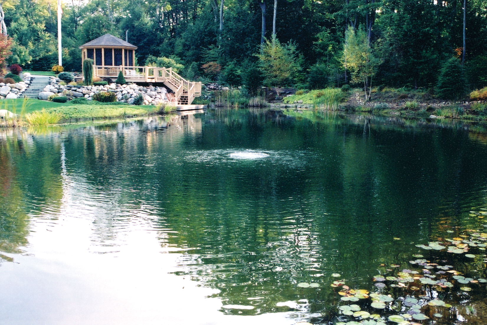 Fine Bubble Pond Aeration Systems Are Best for Deep Ponds,