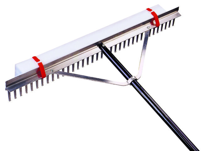 Lake & Beach Rake | Pond Cleaning Products | Pond Herbicides
