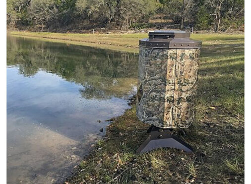 Enhancing Your Fishing Experience: The Benefits of Adding a Fish Attractor - Air-O-Lator - Pond Aeration & Maintenance Products
