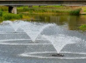 How Solar Pond Aeration Keeps Your Water Clean and Healthy - Air-O-Lator - Pond Aeration & Maintenance Products